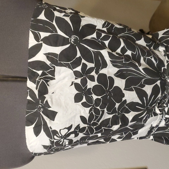 B/W Strapless Dress in Tropical Print; Sz 11 - Picture 2 of 11